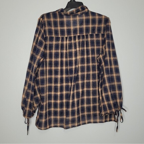 Suzanne Betro dark plaid tie cuff plus size pullover fall moody top size 3x - Picture 2 of 7
